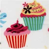 Sweet Tooth - Yummy Cupcakes on Ivory